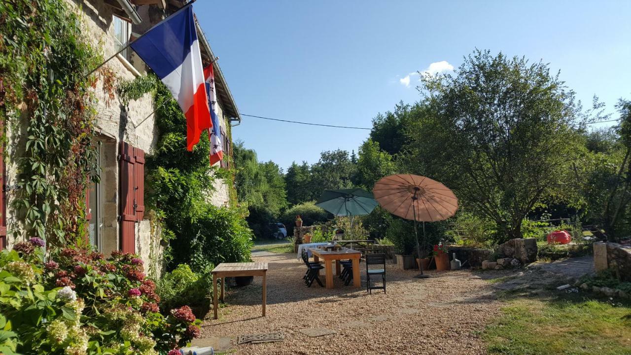 Le Moulin De Pensol - Gites エクステリア 写真